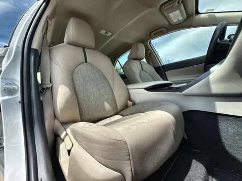 Used 2024 Toyota Camry LE FWD image 23
