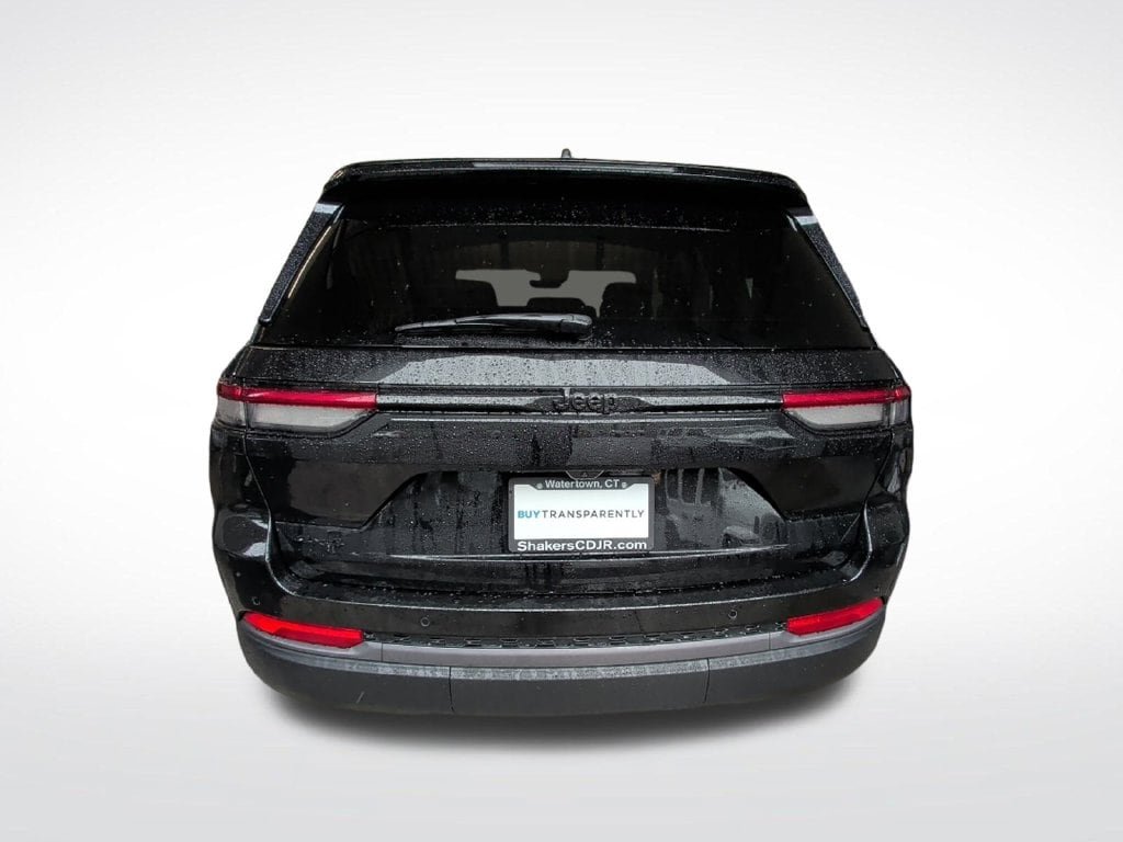 New 2026 Jeep Grand Cherokee Limited w/ Limited Altitude Package AWD/4WD image 4