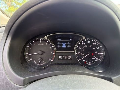 Used 2014 Nissan Altima 2.5 SV FWD image 15