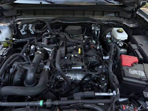 Used 2024 Ford Bronco Black Diamond image 45