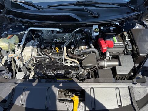 Used 2021 Nissan Rogue S AWD/4WD image 17