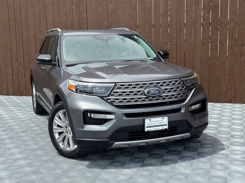 Used 2021 Ford Explorer Limited w/ Equipment Group 301A RWD image 11