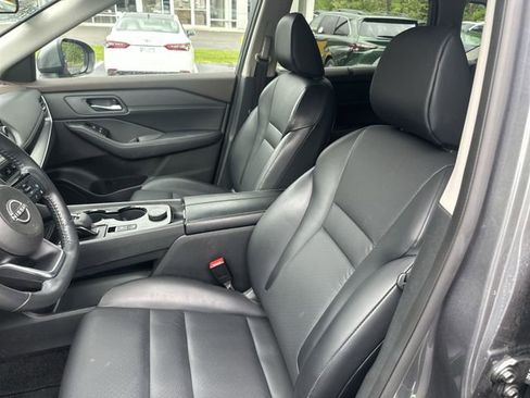 Used 2023 Nissan Rogue SV w/ SV Premium B Package AWD/4WD image 15