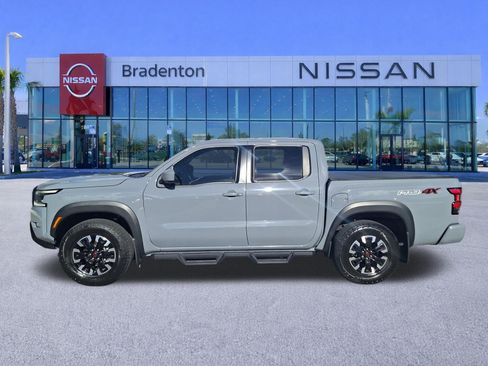 Certified 2024 Nissan Frontier PRO-4X w/ Technology Package AWD/4WD image 8