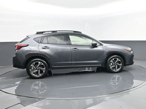 Used 2025 Subaru Crosstrek 2.0i Premium AWD/4WD image 4