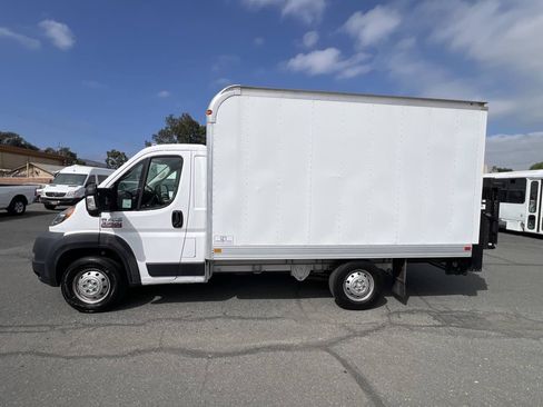 Used 2020 RAM ProMaster 3500 w/ Premium Appearance Group FWD image 3