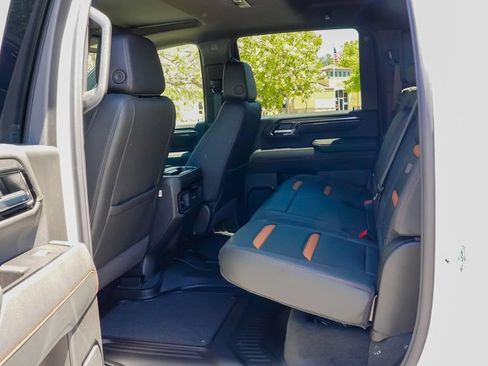 New 2026 GMC Sierra 3500 AT4 w/ AT4 Premium Plus Package AWD/4WD image 11