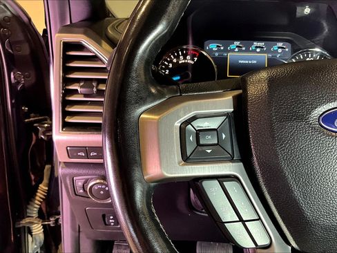 Used 2017 Ford F150 Platinum w/ Equipment Group 701A Luxury AWD/4WD image 13