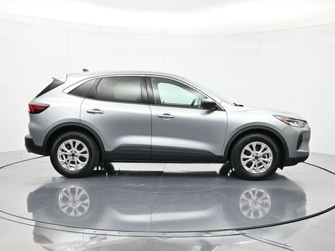 Used 2024 Ford Escape Active FWD image 4