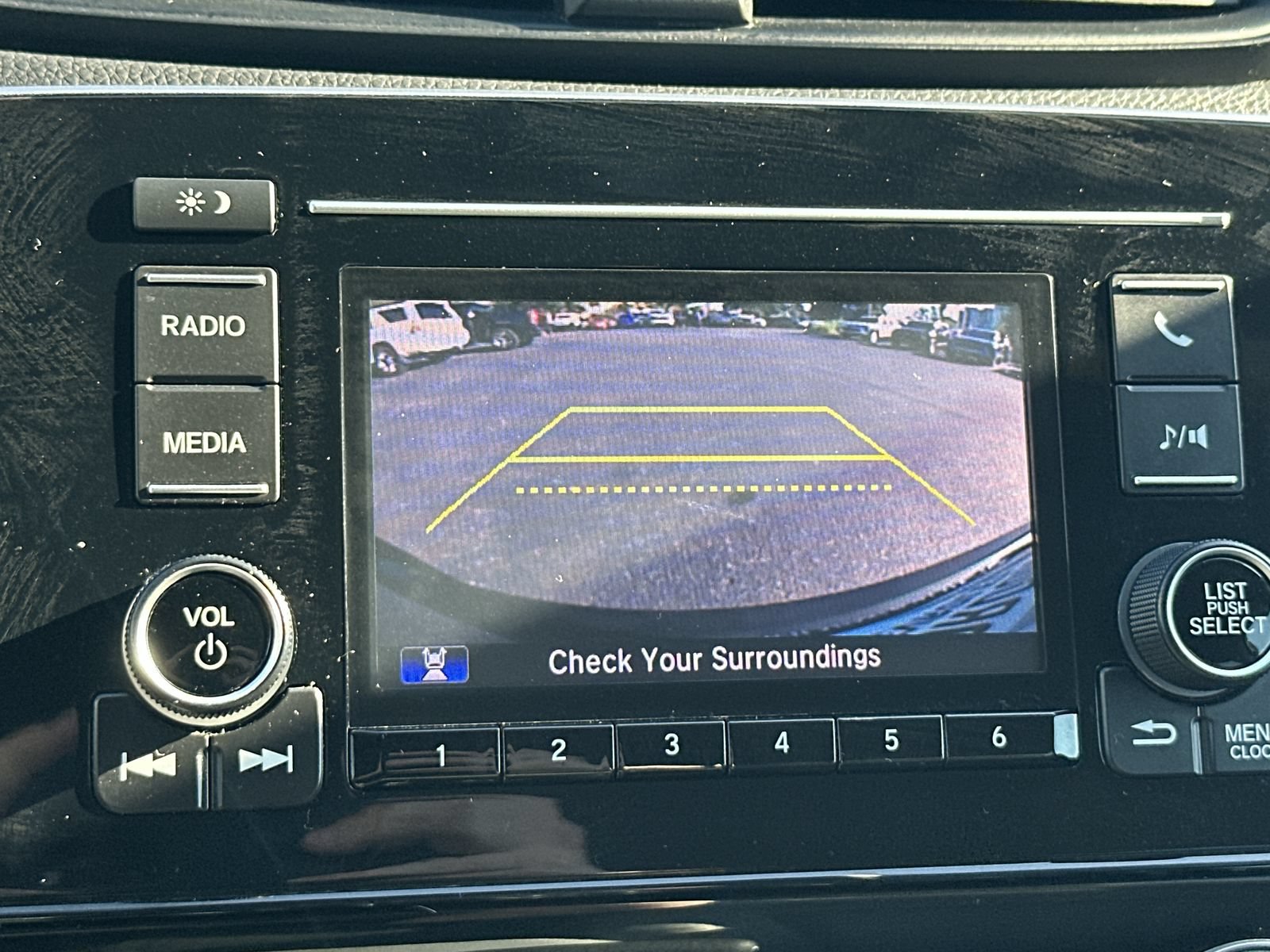 Used 2020 Honda CR-V LX image 27
