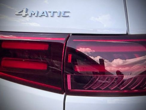 New 2026 Mercedes-Benz GLB 250 4MATIC image 12