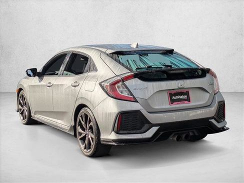 Used 2018 Honda Civic Sport Touring image 9