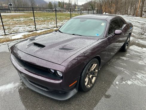 Used 2022 Dodge Challenger R/T Scat Pack w/ Dynamics Package image 8