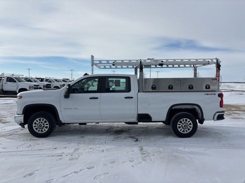 Used 2025 Chevrolet Silverado 2500 W/T w/ WT/CX Safety Package image 6