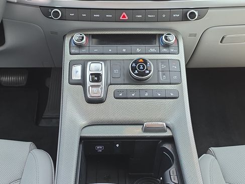 Used 2025 Hyundai Palisade SEL AWD/4WD image 27