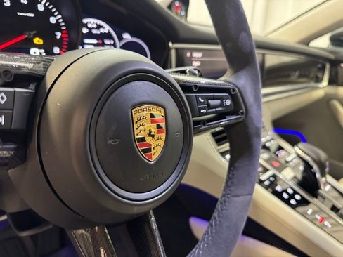 Certified 2023 Porsche Panamera 4 Platinum Edition AWD/4WD image 13