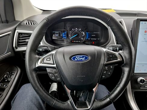 Used 2024 Ford Edge SEL image 14