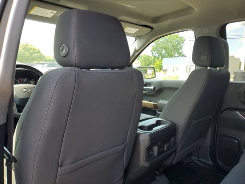 Certified 2022 Chevrolet Silverado 1500 RST w/ Convenience Package II AWD/4WD image 29