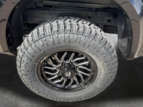 Used 2024 RAM 2500 Big Horn w/ Bed Utility Group AWD/4WD image 5