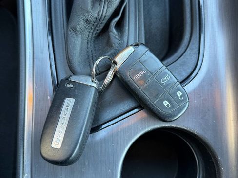 Used 2017 Dodge Challenger SXT image 23