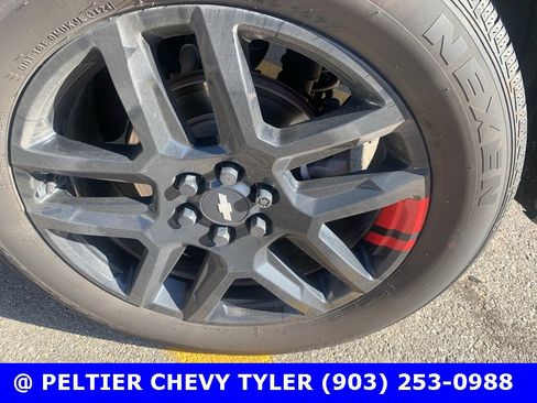 Used 2021 Chevrolet Traverse Premier w/ Redline Edition image 5