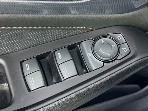 Used 2018 Chevrolet Traverse Premier w/ Redline Edition AWD/4WD image 19