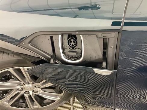 New 2026 Cadillac Lyriq Luxury image 32