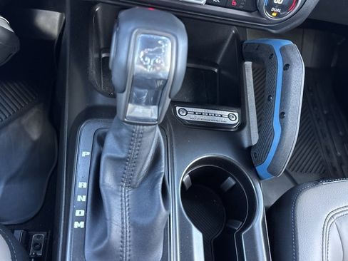 Used 2023 Ford Bronco Wildtrak image 37