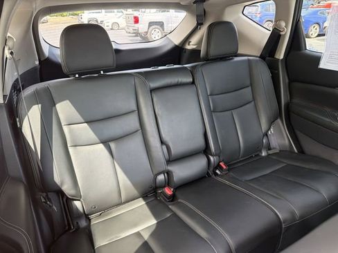 Used 2023 Nissan Murano SV FWD image 16