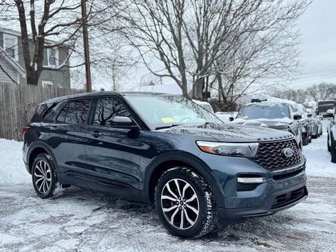 Used 2022 Ford Explorer ST image 8