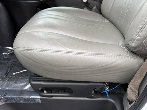 Used 2020 Chevrolet Express 2500 Extended w/ Driver Convenience Package image 14