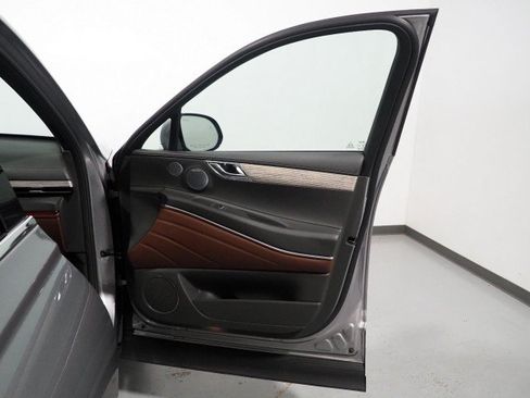 Used 2025 Genesis GV80 3.5T Prestige AWD/4WD image 72