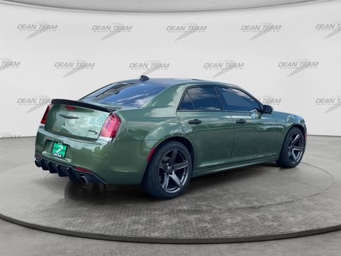 Used 2018 Chrysler 300 S w/ S Model Appearance Package RWD image 8