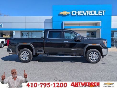 Used 2022 GMC Sierra 2500 SLT w/ SLT Convenience Package image 3