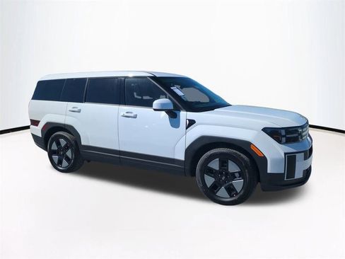 New 2026 Hyundai Santa Fe SE image 2