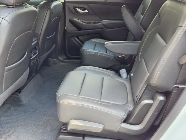 Used 2021 Chevrolet Traverse LT w/ LT Premium Package FWD image 13