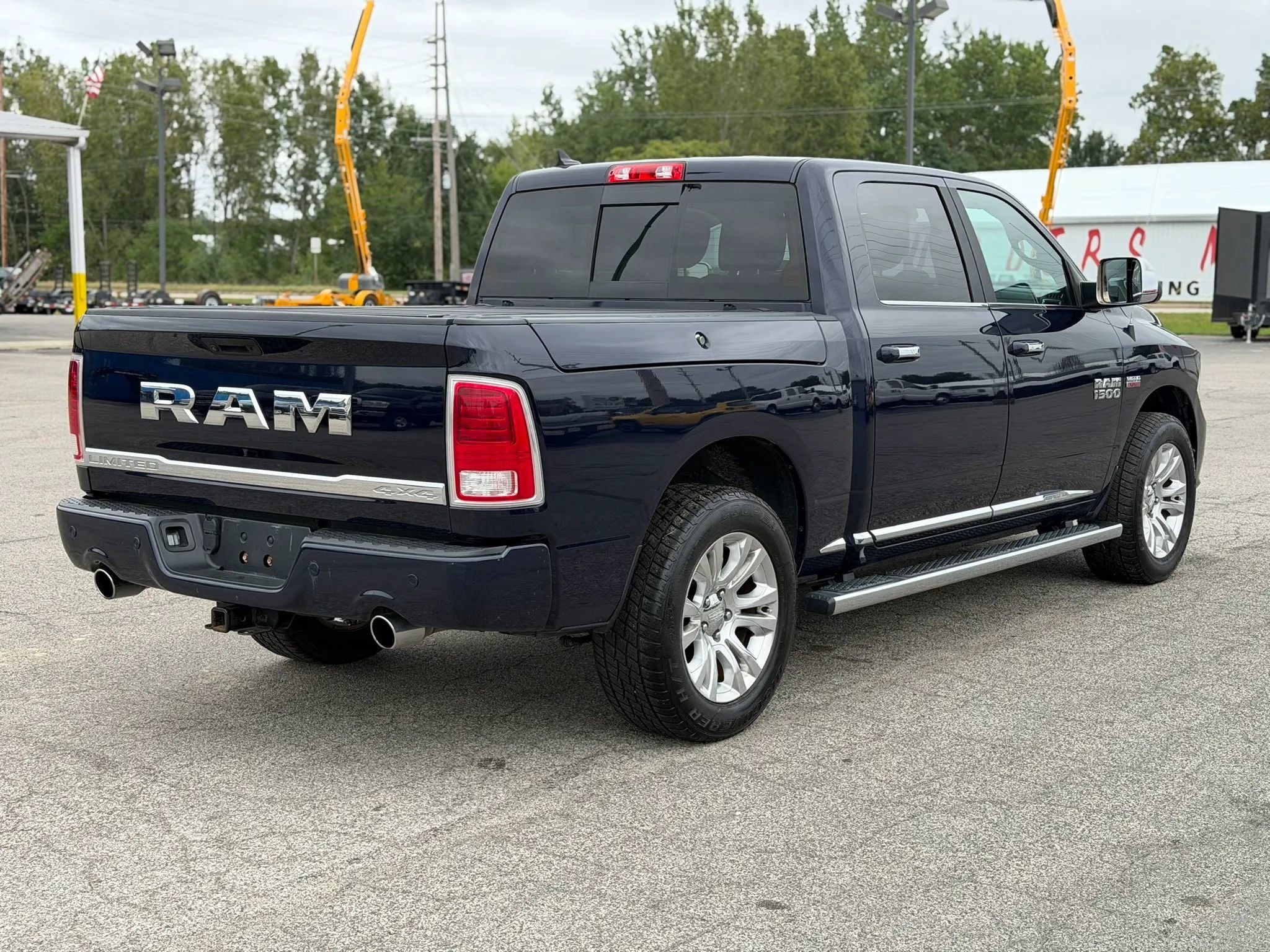 Used 2018 RAM 1500 Limited AWD/4WD image 5