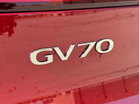 New 2026 Genesis GV70 2.5T Advanced AWD/4WD image 15