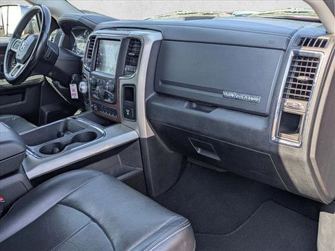 Used 2019 RAM 1500 Laramie image 20