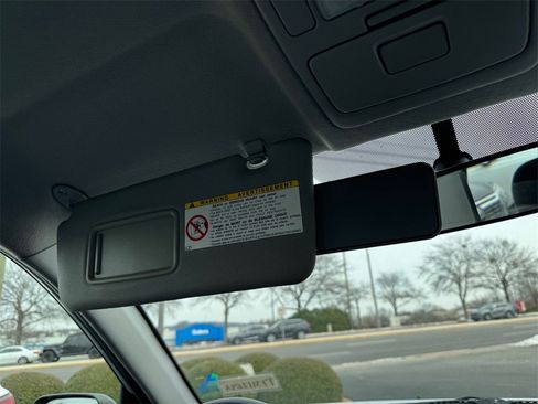 Used 2004 Toyota RAV4 4WD image 24