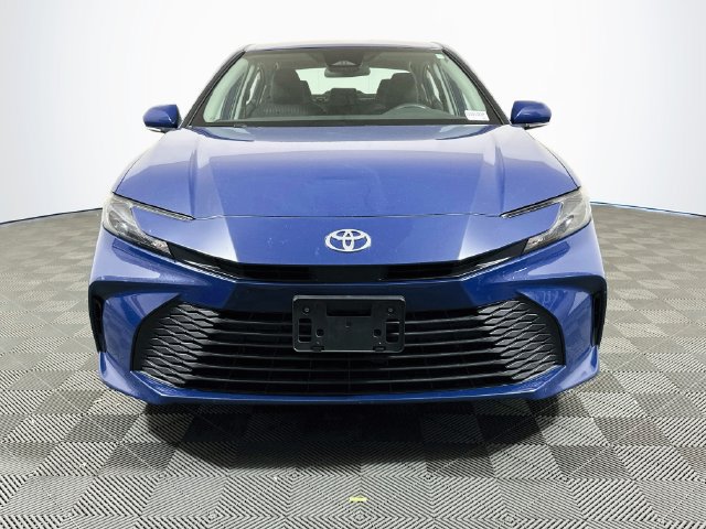 Certified 2025 Toyota Camry LE FWD image 3