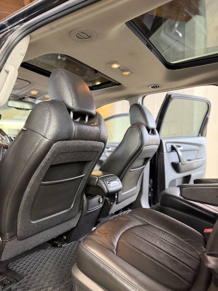 Used 2012 GMC Acadia Denali AWD/4WD image 10