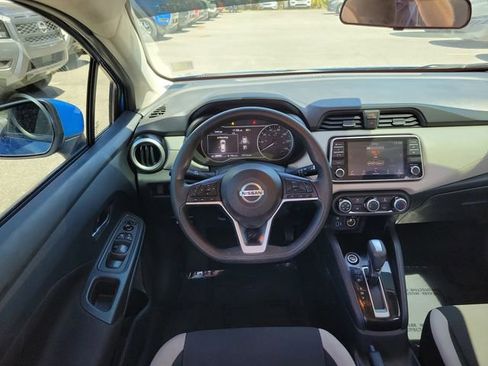Used 2021 Nissan Versa SV FWD image 25