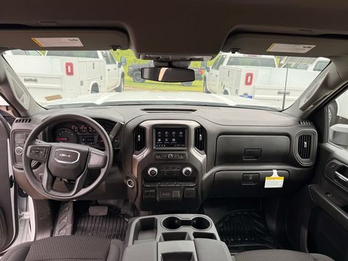 New 2026 GMC Sierra 2500 Pro w/ Convenience Package RWD image 15