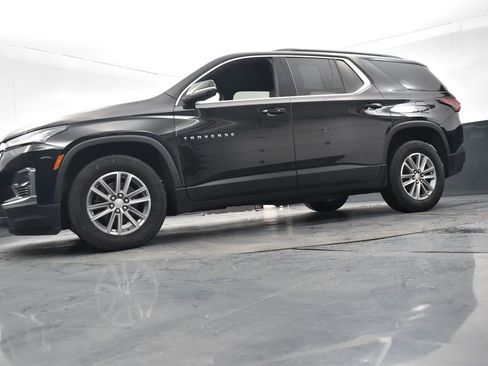 Certified 2022 Chevrolet Traverse LT image 24