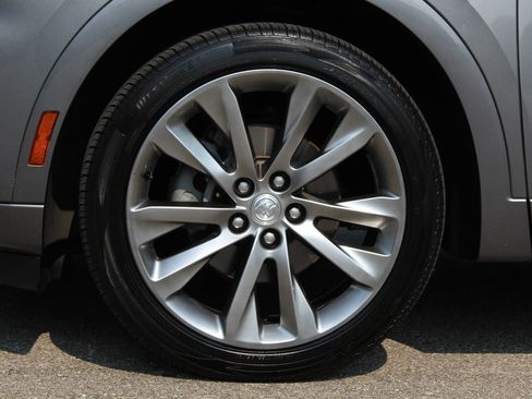 Used 2021 Buick Envision Avenir FWD image 27