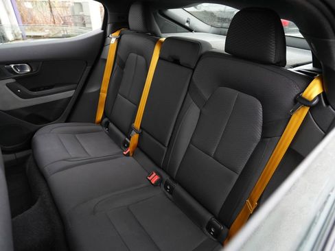 Used 2022 Polestar Polestar 2 Long Range Dual Motor w/ Performance Package image 18