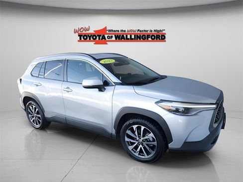 Certified 2023 Toyota Corolla Cross XLE w/ Convenience Package image 14