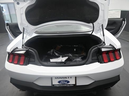 New 2025 Ford Mustang Coupe image 10