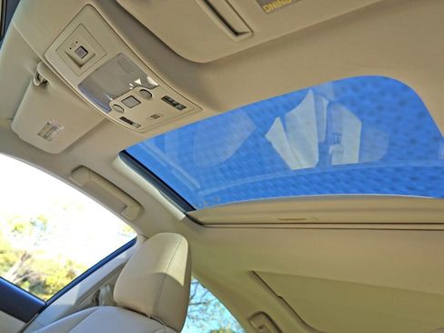 Used 2014 Lexus ES 350 image 10